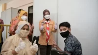 Atalia Ridwan Kamil Tinjau Sentra Vaksinasi COVID-19 di Cimahi