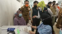 Capaian Sentra Vaksinasi BPBD Jabar di Bekasi Lampaui Target