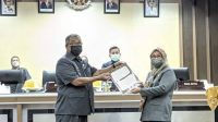 DPRD Parepare Gelar Paripurna Penyerahan Ranperda Perubahan Kedua Atas Perda Retribusi Perizinan Tertentu
