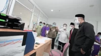 Ridwan Kamil Dampingi Menko PMK Tinjau Pelayanan dan Fasilitas RSKIA Bandung