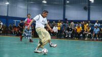 Turnamen Futsal Kapolres Cup 2022, Wali Kota Parepare Kenakan Sarung Main Futsal Bareng Kapolres