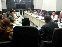 DPRD Gelar RDP Terkait Camat Diduga Dukung Caleg, Forum Masyarakat Bahagia Parepare: Pecat Saja!