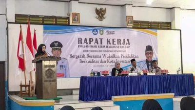 Disdikbud Parepare Gelar Rapat Evaluasi Hasil Kerja Jenjang SD dan SMP