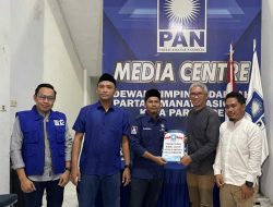 Tasming Hamid Ambil Formulir Penjaringan Bacalon Wali Kota Parepare di PAN