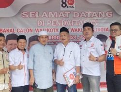Ambil Formulir di PKS dan PAN, Surianto Diwakili “Pak Wali 588” dan Rektor IAS
