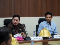 Pj Wali Kota Parepare Berkunjung ke KPU, Komitmen Sukseskan Pilkada 2024