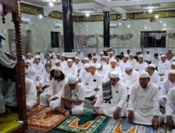 Sekda Parepare Ikuti Safari Salat Subuh Berjamaah Bersama Majelis Syuhada di Masjid Jami Al Busyrah