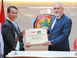 Indonesia Berikan Bantuan 10.000 Ton Beras untuk Palestina, Mentan Amran: Ini Bentuk Solidaritas Nyata