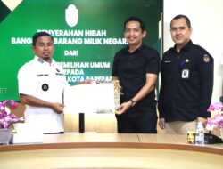 KPU Serahkan Hibah Bangunan Barang Milik Negara ke Pemkot Parepare, Wali Kota Tasming Hamid Sampaikan Terima Kasih