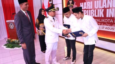 Wali Kota Tasming Hamid Serahkan Remisi kepada Warga Binaan di Lapas Kelas IIA Parepare