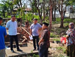 Ringankan Beban Warga, PAM Tirta Karajae Salurkan Bantuan Sambungan Air Gratis kepada Korban Kebakaran