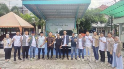 PLN UP3 Parepare Resmikan SPKLU Lagota Cafe, Kolaborasi Pertama Siap Layani Dua Mobil Sekaligus