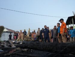 Wali Kota Tasming Hamid Kunjungi Korban Kebakaran Lumpue, Instruksikan Penanganan Cepat