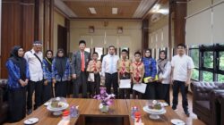 Wali Kota Tasming Hamid Lepas Duta Bahasa Daerah ke Festival Nasional Kemendikdasmen