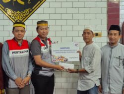 Pertamina Patra Niaga Sulawesi Salurkan Santunan Kepada Masjid dan Panti Asuhan di Ujung Tanah