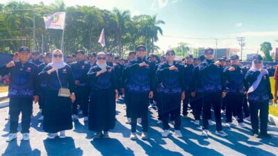 Bupati, Bunda PAUD, Ketua DPRD, dan Ketua PGRI Pimpin Defile 5000 Kontingen Enrekang di Porsenijar Sidrap